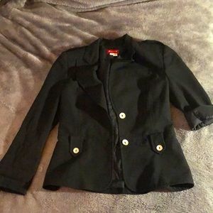 I am selling a black blazer